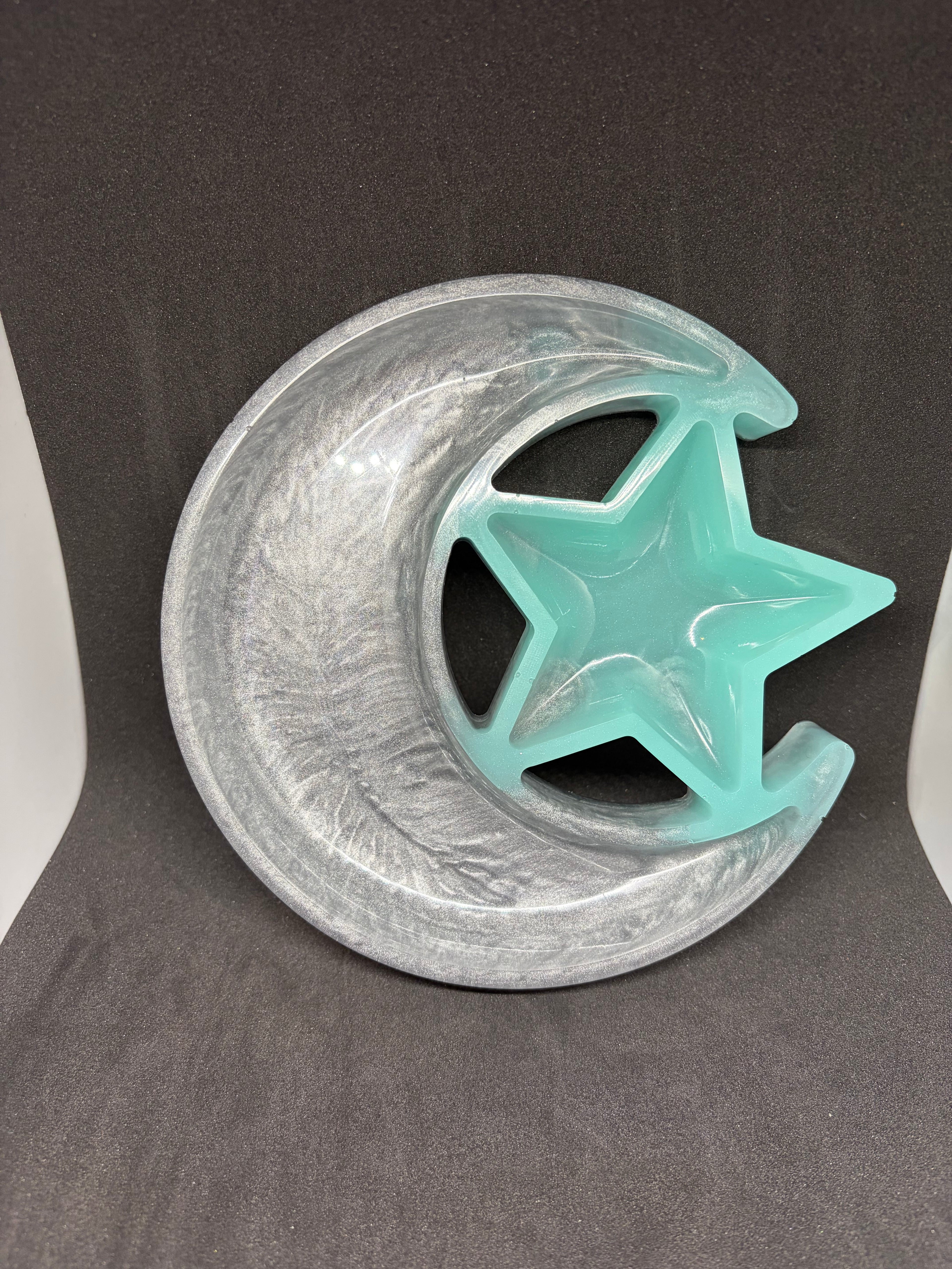Star & moon dish